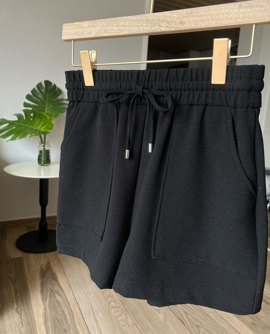 Drawstring Elastic Waist Shorts
