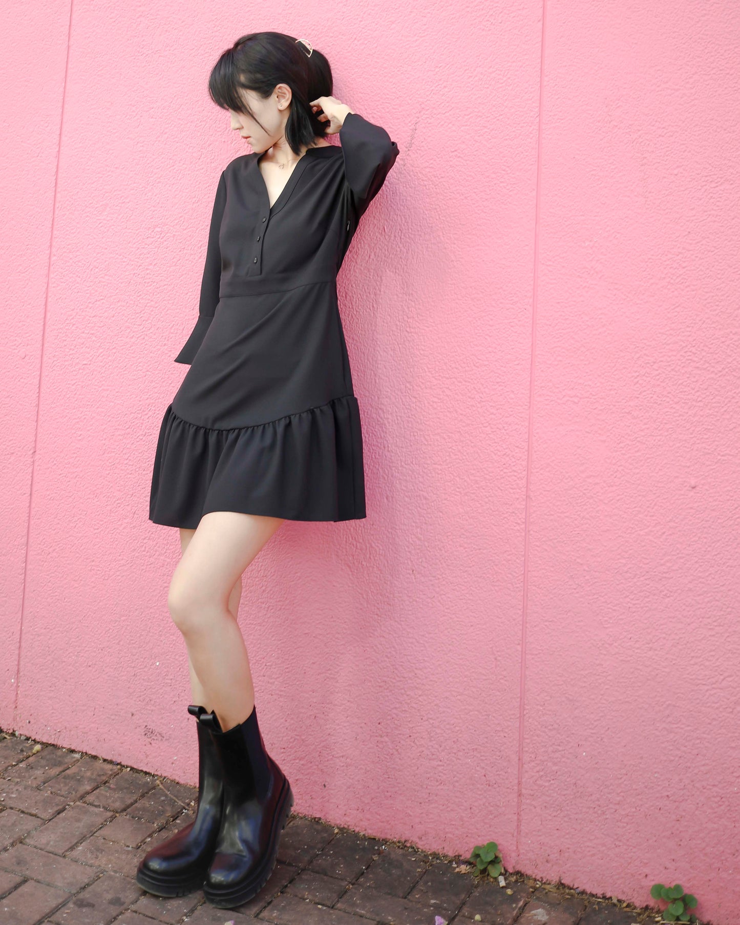 Black V-Neck Flounce Sleeve Dress